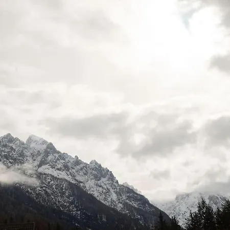 Vakantiehuis Hut Smucka *