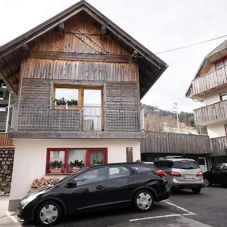 Vakantiehuis Hut Smucka