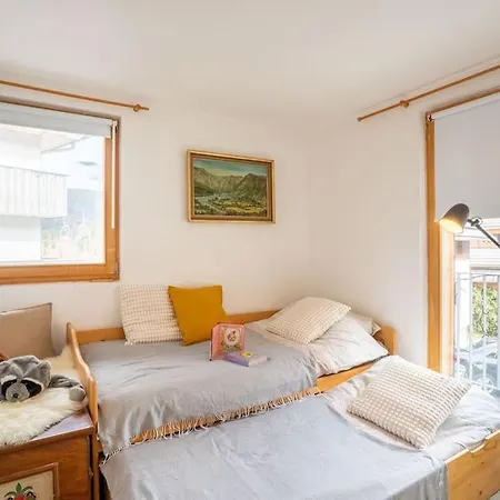 Hut Smucka Holiday home *