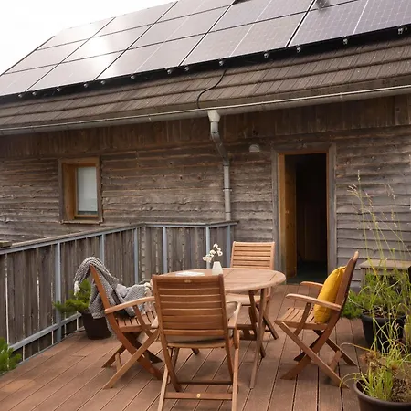 Hut Smucka Kranjska Gora