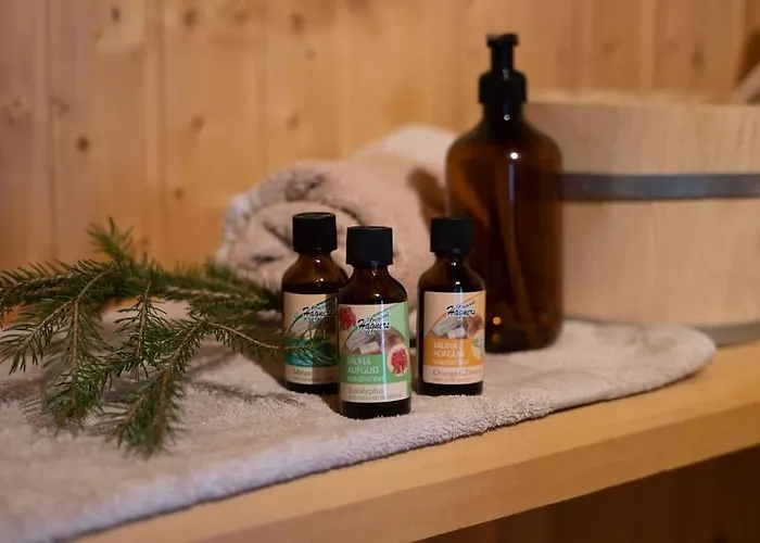 Holiday home Hut Smucka