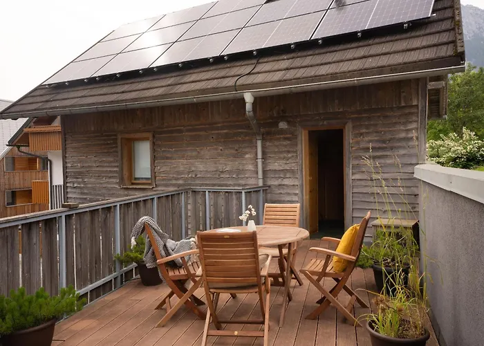 Hut Smucka Kranjska Gora